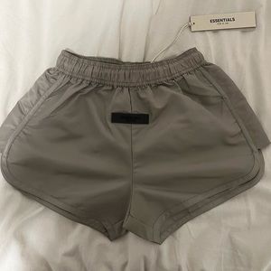 Unused Women’s ESSENTIALS shorts